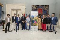 Imagen del alcalde de Alicante, Luis Barcala, en el acto de presentación de los carteles de la Feria de Hogueras 2026
