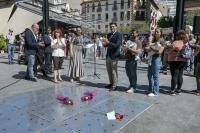 Imagen del alcalde de Alicante, Luis barcala, en el acto en homenaje a a las víctimas del bombardeo del Mercado Central