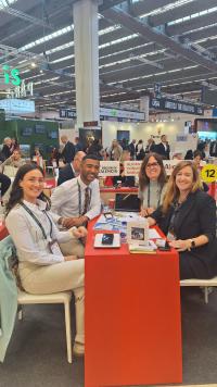 Imagen de los técnicos del Patronato de Turismo en la Feria IMEX de Frankfurt