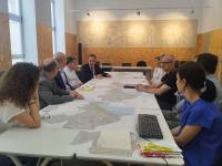 Imagen del concejal de Urbanismo, Antonio Peral, en la reunión mantenida con responsables de Urbanismo de El Campello, San Juan, Mutxamel y San Vi...