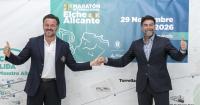 Imagen del alcalde de Alicante, Luis barcala, y el alcalde de Elche, Pablo Ruz, en el acto de presentación de las novedades de la 2ª Maratón In...