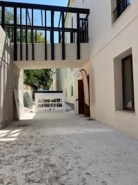 Imagen del nuevo espacio de la Oficina Edusi de la Casa de la Misericordia, el edificio más antiguo de la antigua Fábrica de Tabacos de Alicante,...