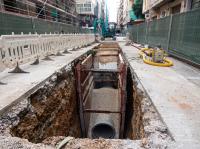 Imagen de archivo de las obras de aguas de Alicante en el centro