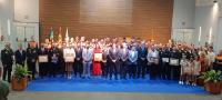 Imagen del alcalde de Alicante, Luis Barcala, en el acto con los voluntarios de Protección Civil y premiados