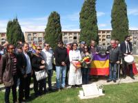 Homenaje en el Cementerio