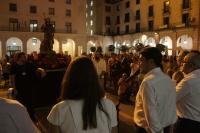 La imagen de San Roque, a su llegada al Ayuntamiento de Alicante