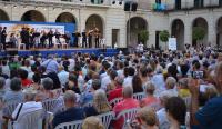 Primera actuación del Brasss Festival Alicante en la plaza del Ayuntamiento 