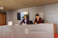 En la imagen, la Concejala de Cultura, Gloria Vara y la responsable del Centro, Miriam Gilabert