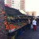 Uno de los mercadillos de fruta en Alicante