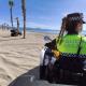 Policía Local patrullando esta mañana en la Playa de San Juan