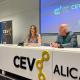 Mari Carmen de España y el presidente de CEV Alicante durante la presentación 