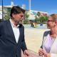 El alcalde de Alicante, Luis Barcala, junto con la concejala de Empleo y Fomento, Mari Carmen de España El alcalde de Alicante, Luis Barcala, junto con la concejala de Empleo y Fomento, Mari Carmen de España