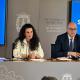 Imagen de los portavoces del equipo de Gobierno, Cristina Cutanda y Manuel Villar, en la rueda de prensa del Ayuntamiento de Alicante
