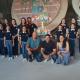 Imagen del alcalde de Alicante, Luis Barcala y a las Belleas del Foc -María Pastor y Leire Arellano-, junto a sus Damas de Honor, durante la visit...