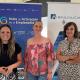 Imagen de la concejala de Empleo, Mari Carmen De España, junto a las técnicas de Empleo