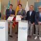 Imagen del alcalde de Alicante, Luis Barcala, y el presidente de Terciario Avanzado (TA), Mariano Torres, en la firma del acuerdo